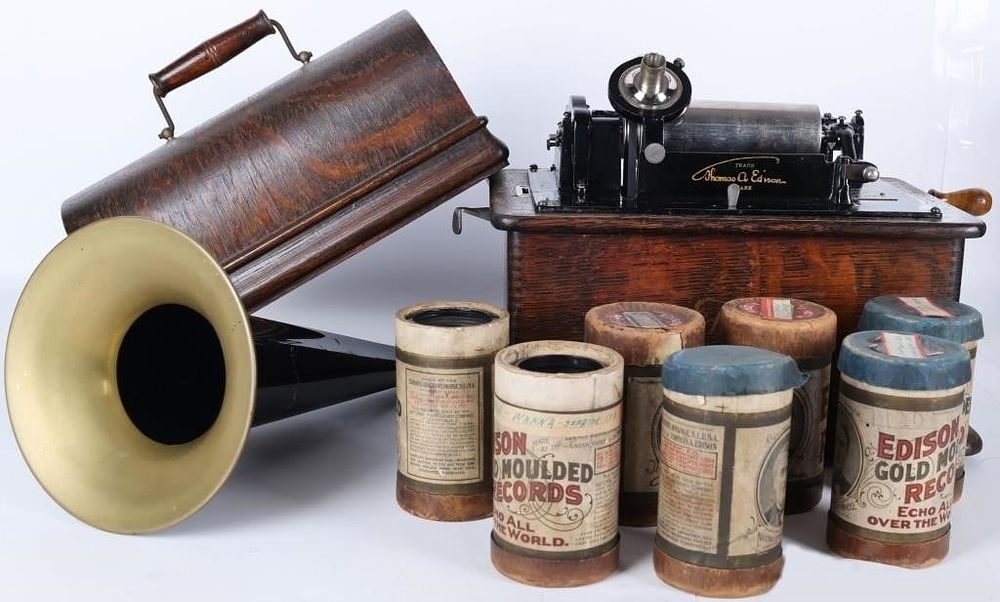 Lot 233428: ANTIQUE EDISON STANDARD PHONOGRAPH W/ 7 CYLINDERS