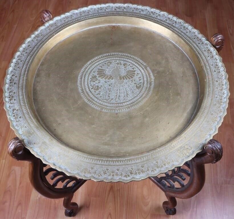 Lot 233454: VINTAGE BRASS BIRD & FLOWER CARVED TRAY TABLE