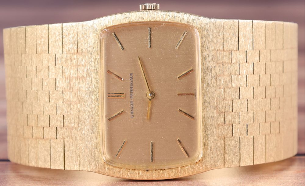 Lot 233029a: GIRARD-PERREGAUX 18K GOLD MEN'S WRISTWATCH 9246FA