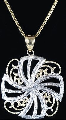 14K YELLOW GOLD TWO TONED ORNATE LADIES NEKLACE. 14K yellow gold two toned ornate ladies 