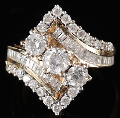 1.6+ CTW DIAMONDS 14K YELLOW GOLD LADIES RING. 14k yellow gold ladies ring studded with diamonds 
