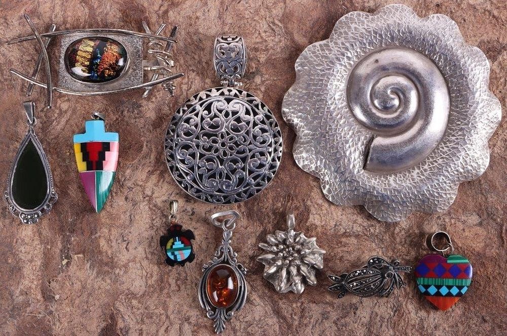 Lot 235004: SW STYLE STERLING SILVER LADIES PENDANTS (10)