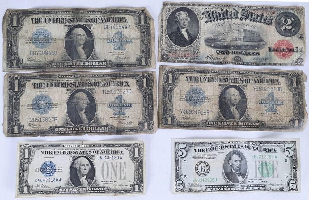 Lot 235043: ASSORTED VINTAGE $1, $2, & $5 BANKNOTES - (6)