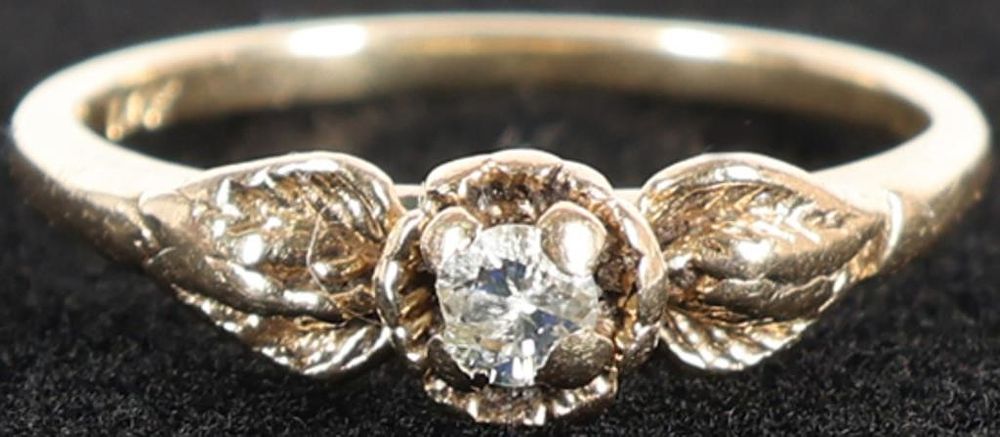 Lot 235052: 14K YELLOW GOLD NATURAL DIAMOND SOLITAIRE RING