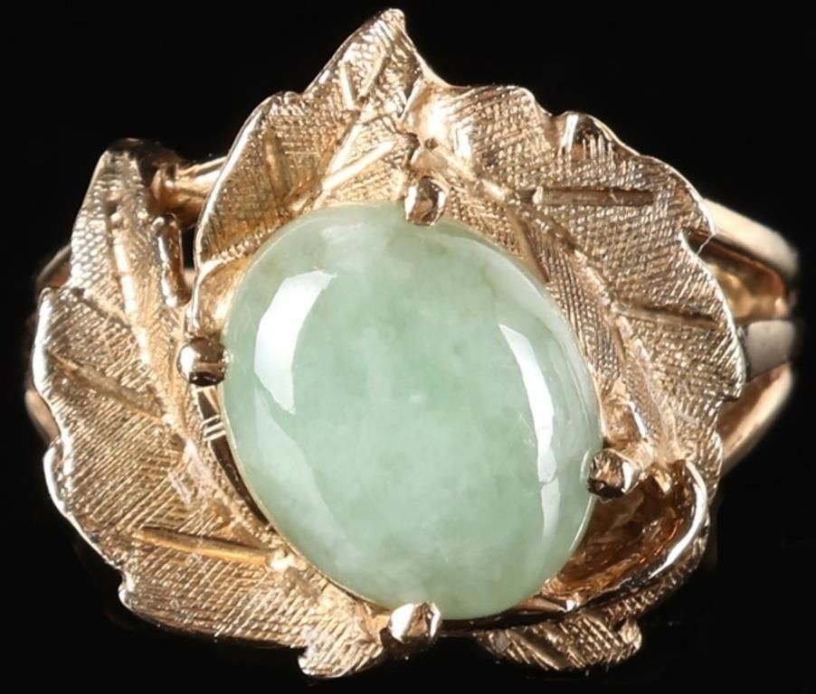 Lot 235075: 10K YELLOW GOLD LEAFY LADIES RING W/ JADE STONE