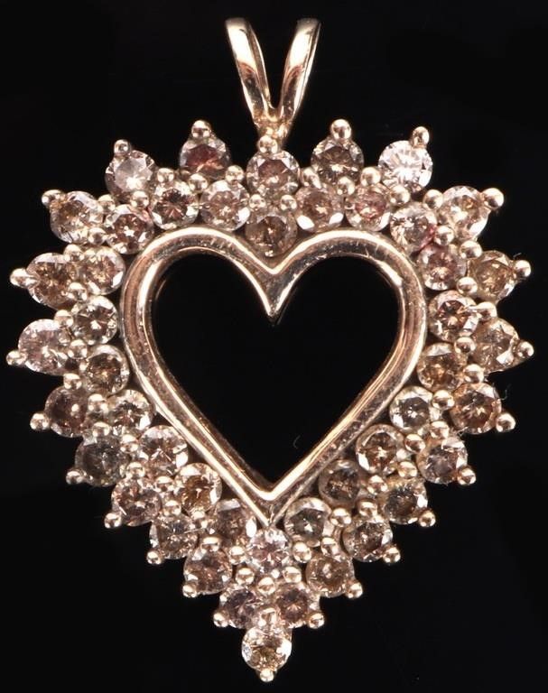Lot 235088: 46 DIAMONDS 10K YELLOW GOLD LADIES HEART PENDANT