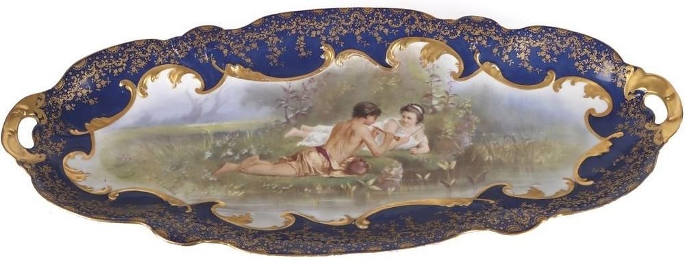 Lot 235089: PAINTED PORCELAIN ROMANTIC SEVRES STYLE TRAY