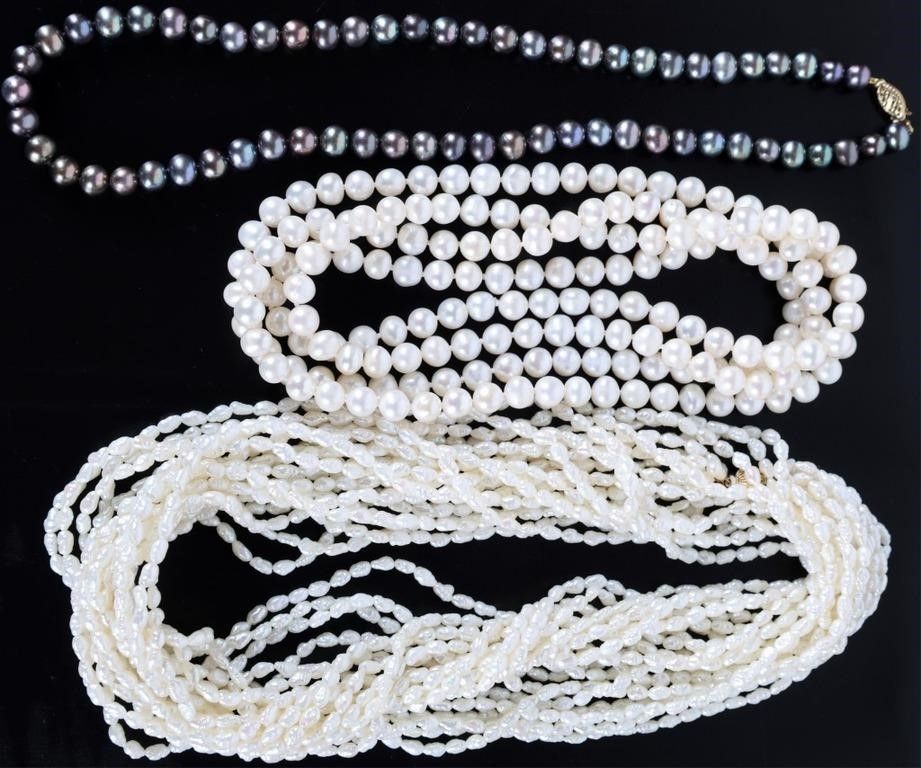 Lot 235174: 14K YELLOW GOLD CLASP GENUINE PEARL NECKLACE (3)