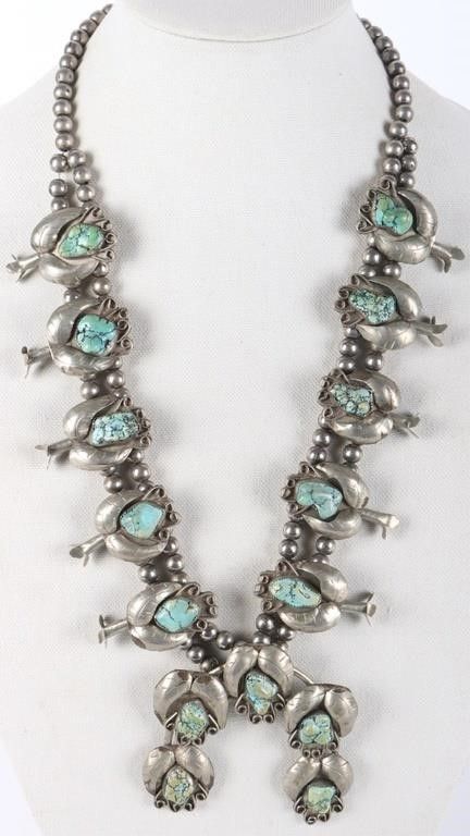 Lot 235219: SOUTHWEST TURQUOISE SQUASH BLOSSOM NECKLACE