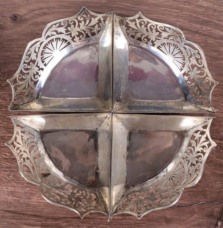 Lot 235234: INDIAN GALLERIED SILVER FAN SWEET MEAT TRAY SET