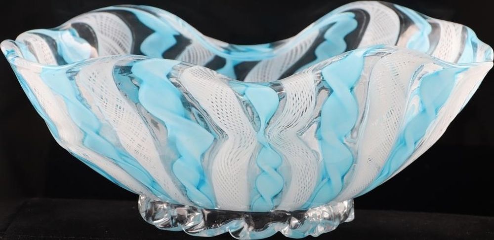 Lot 235245: VINTAGE MURANO BOWL VENETIAN FILIGRANO RETORTOLI