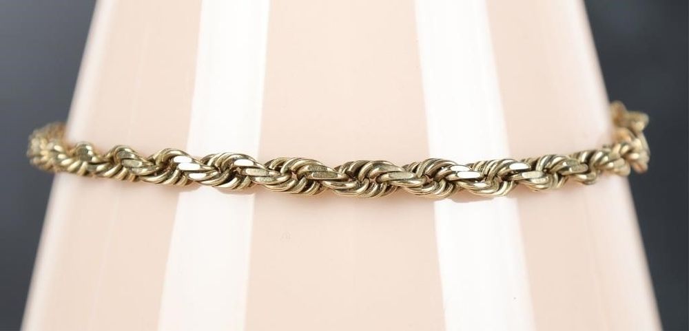 Lot 235257: 10K YELLOW GOLD LADIES ROPE CHAIN BRACELET