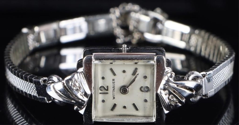 Lot 235295: WITTNAUER 14K WHITE GOLD LADIES WATCH 17 JEWELS