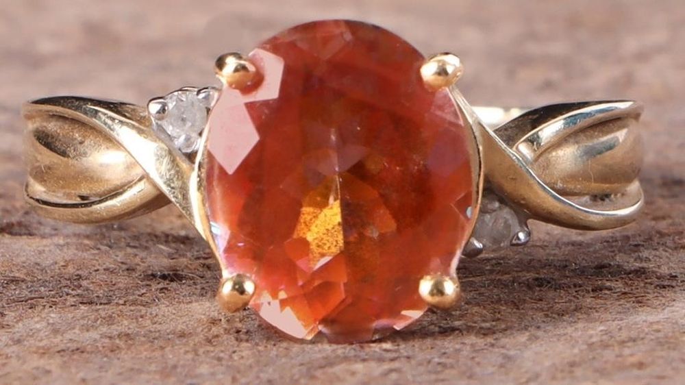 Lot 235306: 14K YELLOW GOLD LADIES RING W/ TOPAZ & DIAMONDS
