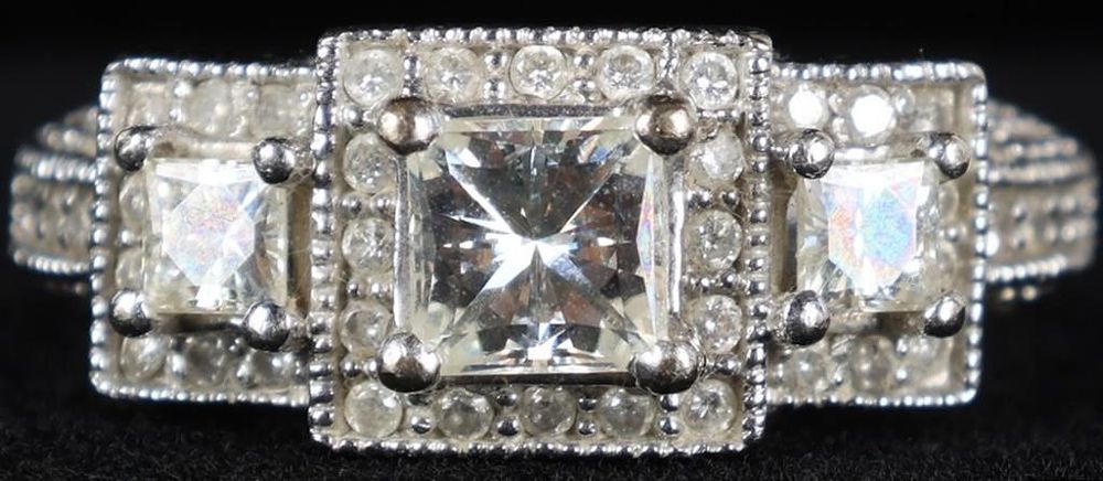 Lot 235319: ART DECO 14K WHITE GOLD LADIES RING W/ DIA STIMS