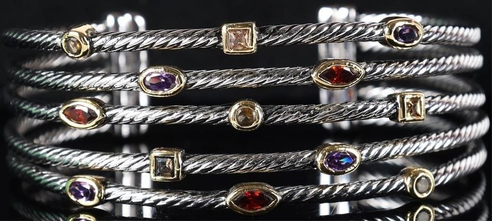 Lot 235337: LADIES STERLING 5 ROW CONFETTI CUFF BRACELET