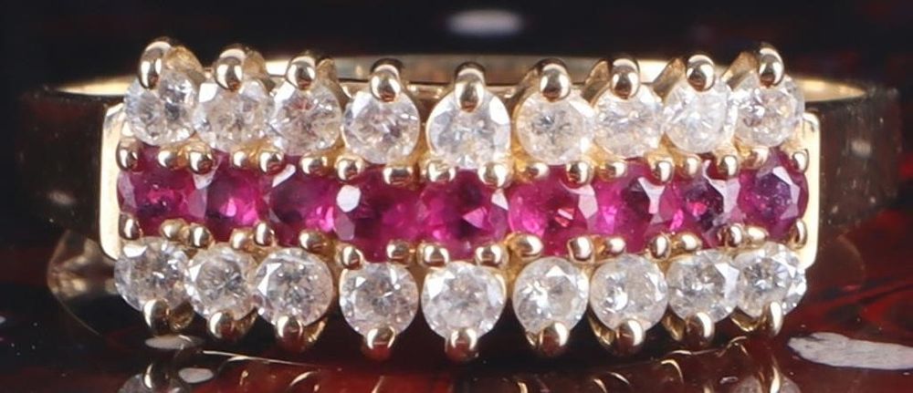 Lot 235401: 14K GOLD CATHEDRAL STYLE  RUBY & DIAMOND RING