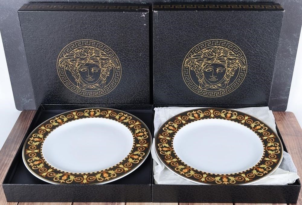 Lot 235420: VERSACE ROSENTHAL BAROCCO CHINA SALAD PLATES (2)