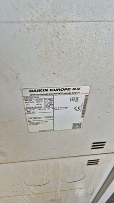מזגן DAlkIN מרכזי Super inverter. מזגן 25kw כ- 85,000 בקירור 
BTU/h שנת 2020