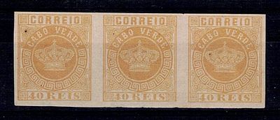 Cabo Verde 1881/85 – Coroa. Novas cores. Tira de 3 selos Mf#13, 40 reis, amarelo, papel liso 