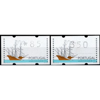 LABELS. 1992 – Popular Toys –Galinhas. Full set, Correio Azul, CE9An. 85 and 350 (type II).