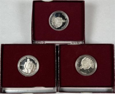 TRIO OF 1982 WASHINGTON SILVER HALF DOLLARS. OGP