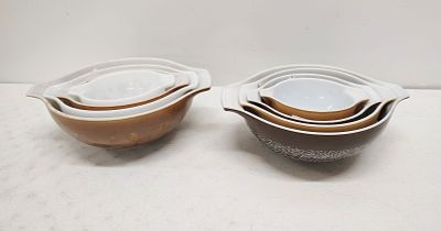 Pyrex. 2 sets and nesting bowls good condition Dimensions: 5 x 13.5 x 21 in
