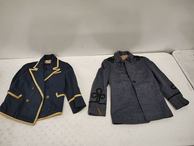 vintage jackets. Knickerbocker grey coat Marc Jacobs jacket- has a few holes Dimensions: 3 x 15 