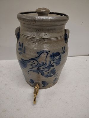 crock. Rowe Pottery Works good condition Dimensions: 12 x 9 x 9 in