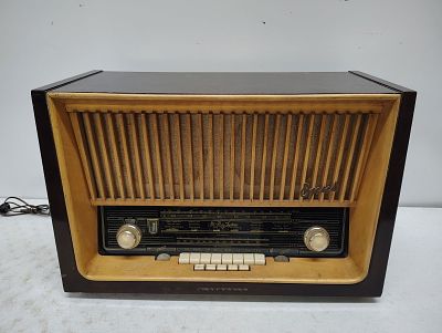 radio. vintage 1950s telefunken opus not sure if it works or not Dimensions: 16 x 24 x 13 in