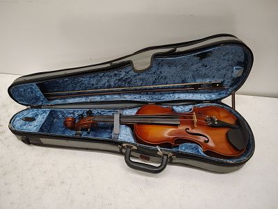 violin. universal violin Dimensions: 5 x 31 x 11 in