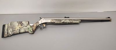 Gun. optima magnum 50 caliber inline Dimensions: 42 x 2 x 8 in