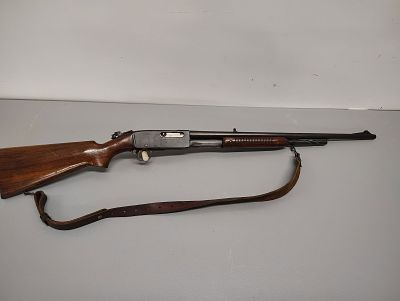 Gun. Remington .35 model:141 with peep sight serial number: 7183 Dimensions: 43 x 2 x 6 in