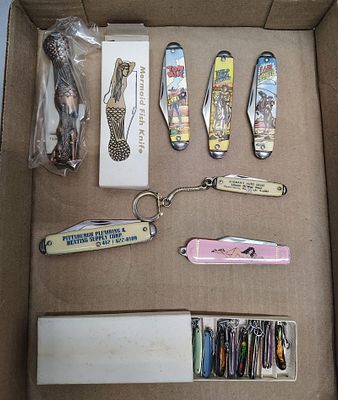 Knives. novelty knives mini knives Dimensions: 5 x 5 x 5 in