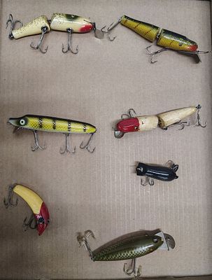 Fishing items. Heddon original wooden vamp shakesspear- swimming moose 3 creek chubs 2 south 