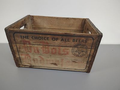 Wooden crate. DuBois Budweiser wooden crate Dimensions: 11 x 18 x 12 in