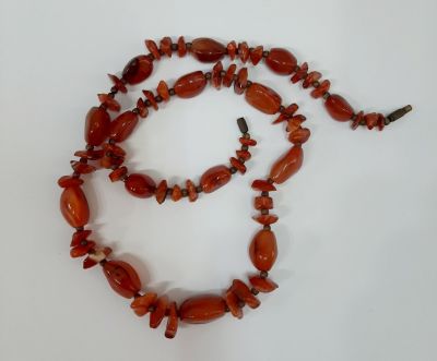 שרשרת חרוזים דמוי עמבר איכותית