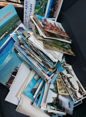 לוט ענק גלויות מהעולם