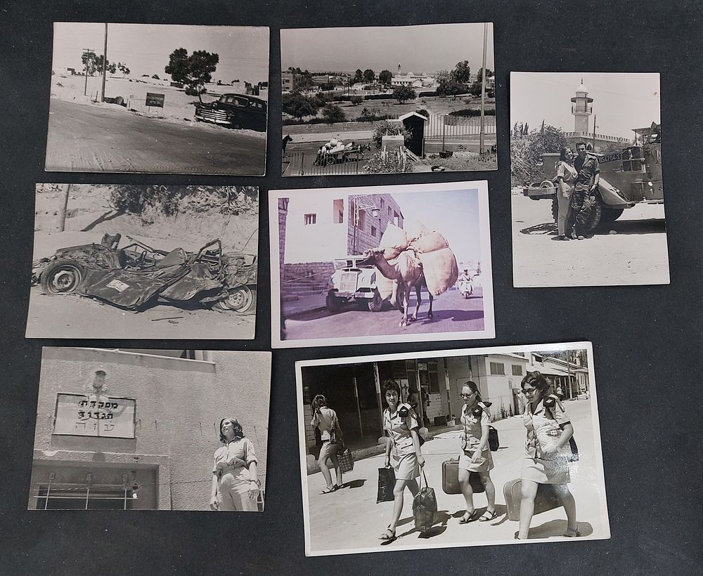 לוט 7 צילומים צה"ל חלקם צולמו בעזה, מופיע בשלט "מפקדת עזה" ועוד צילומים. צילום של חיילות צועדות 