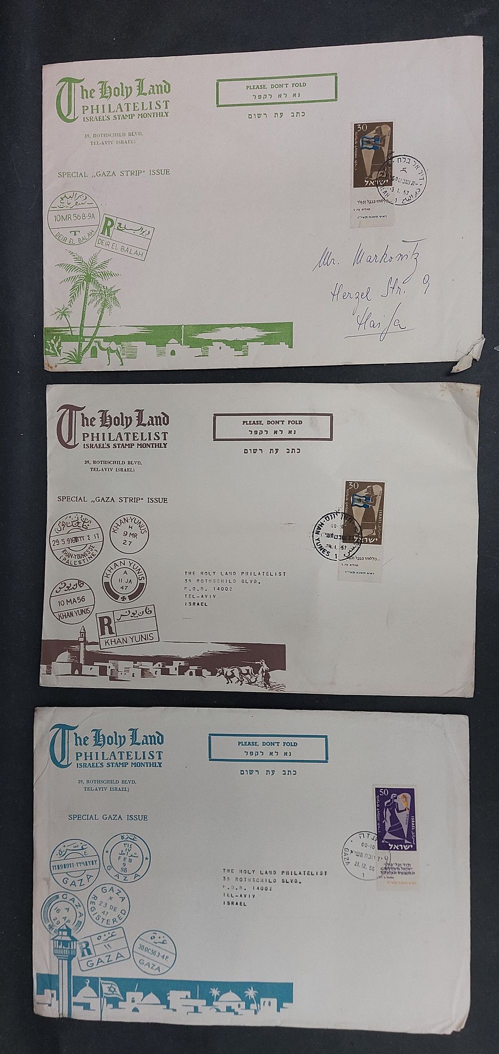 עזה - 3 מעטפות גדולות עם חותמות של עזה. דיר אל בלאח וחאן יונס. כל מעטפה: 19X26.5 ס"מ בקירוב.
מצב 