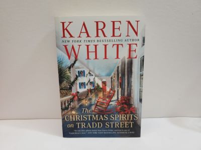 BOOK Christmas Spirits on Tradd Street Softcover