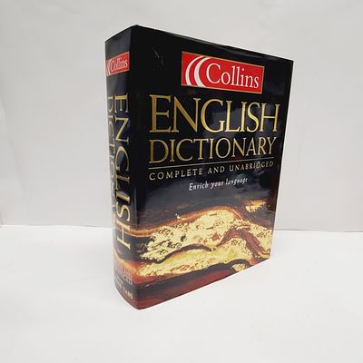 HUGE English Dictionary Complete & Unabridged