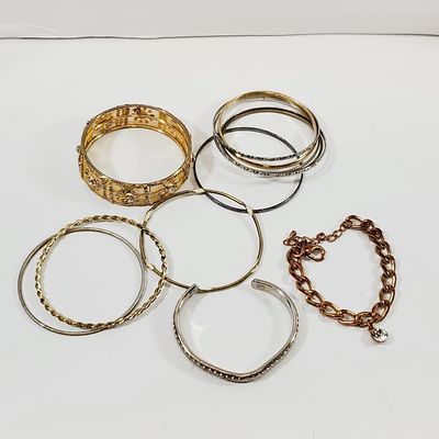Bracelet Lot