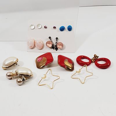 Lot of Earrings