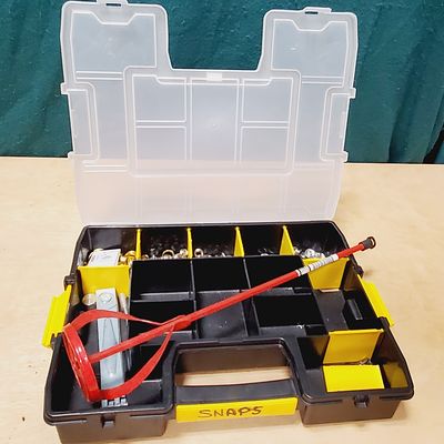 Heavy Duty Cubby Hole Container & Paint Stirrer