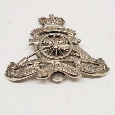 Cap Badge Royal Artillery of the British Army QC
