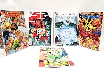 Lot of 5 Comics
