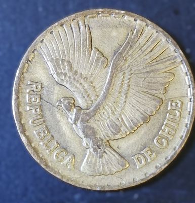 Монета. 5 сентесимо. Чили. 1966г. Алюминиевая бронза. AU.