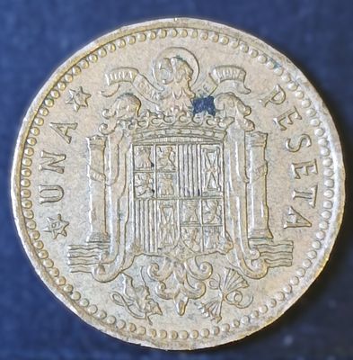 Монета. 5 песет. Франсиско Франко. Испания. 1966г. Медно-никелевый сплав. VF