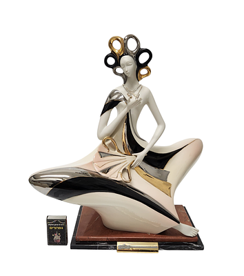 פסל פורצלן גדול בסגנון אר דקו GALOS פורטוגל. Vintage Portugal Galos Art Deco Sculpture porcelain 